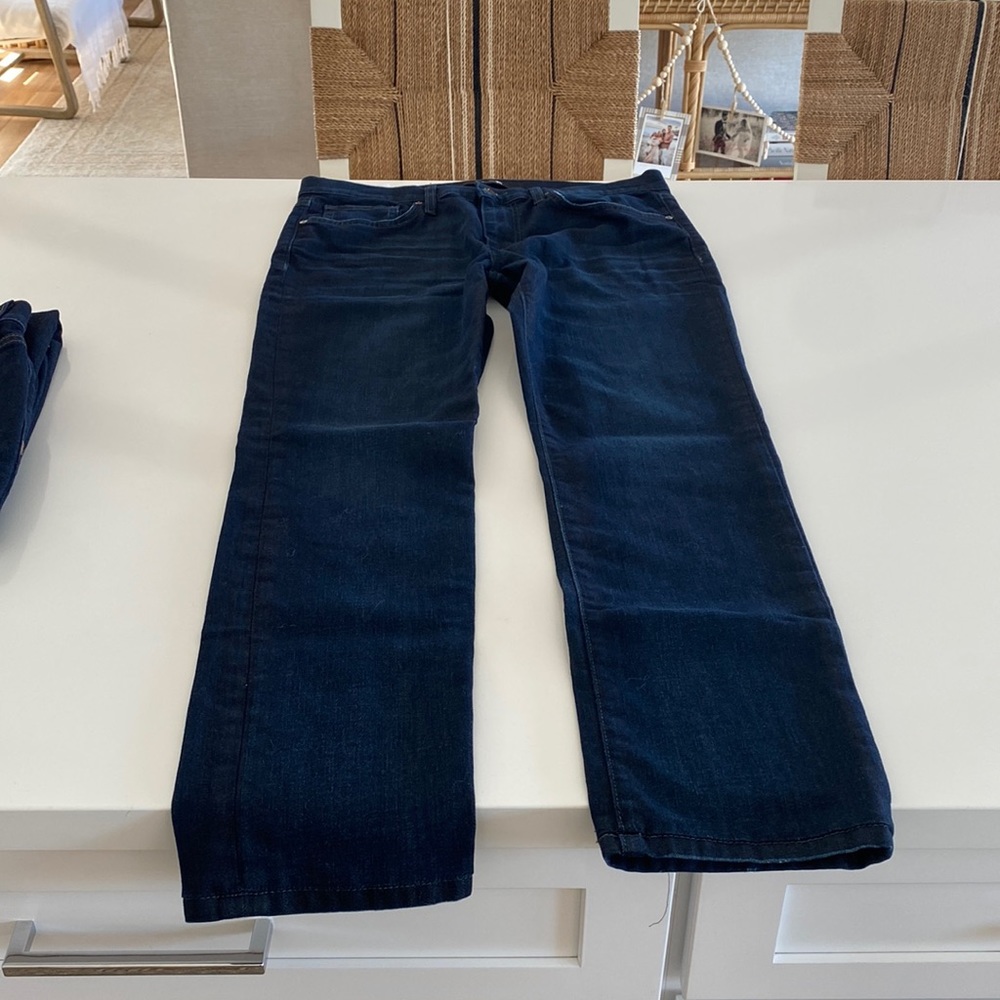 Mens Joe’s Jeans in excellent condition